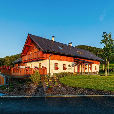 Penzion Stribrnik Krasna  Exterior photo